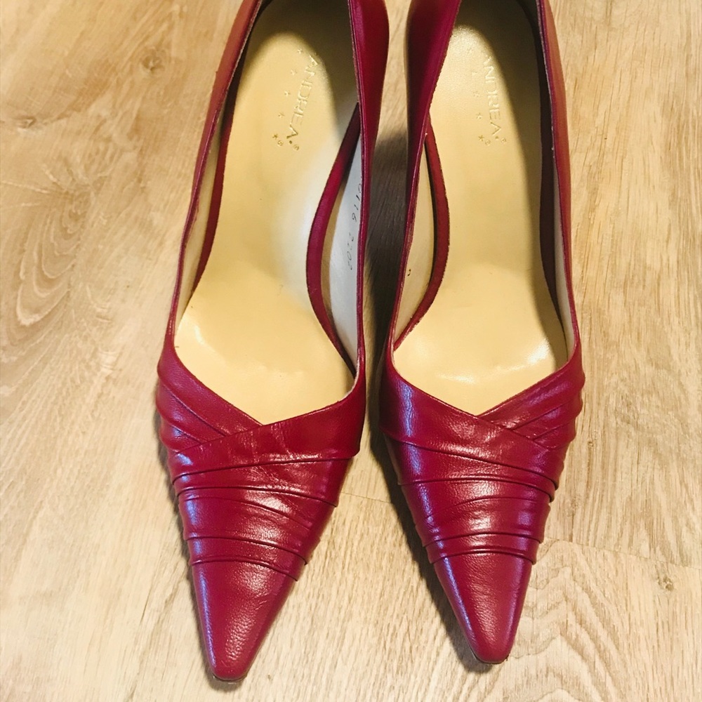 Andrea red heels 👠